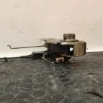CERRADURA PUERTA DELANTERA IZQUIERDA 107067