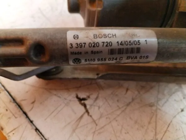 MOTOR LIMPIA DELANTERO 114644