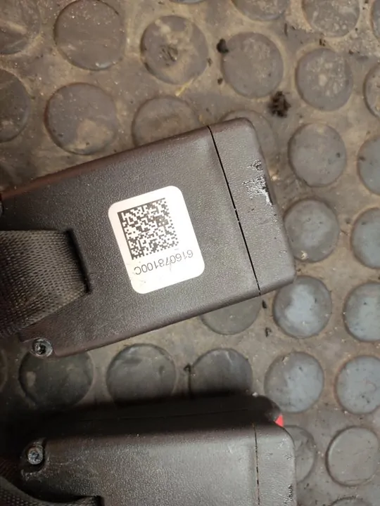 CINTURON SEGURIDAD TRASERO CENTRAL 106457
