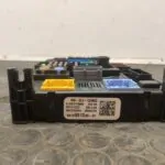 CAJA RELES / FUSIBLES 106034