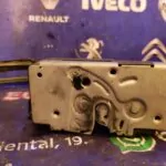 CERRADURA PUERTA DELANTERA DERECHA 97860