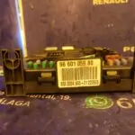 CAJA RELES / FUSIBLES 99309
