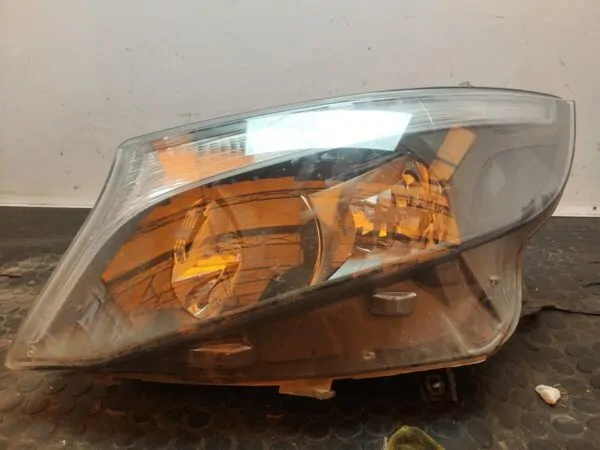 FARO IZQUIERDO 108049