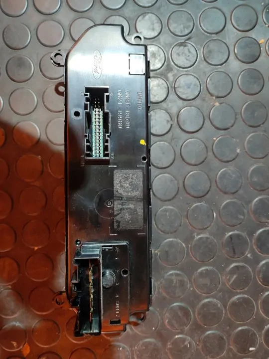 MANDO CALEFACCION / AIRE ACONDICIONADO 106103