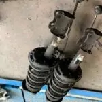 AMORTIGUADOR DELANTERO IZQUIERDO 91052