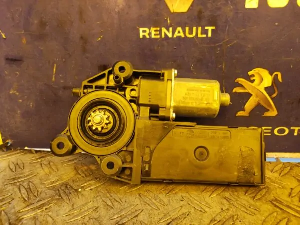ELEVALUNAS DELANTERO IZQUIERDO 99634