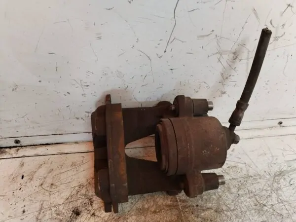 PINZA DE FRENO DELANTERA IZQUIERDA 115039