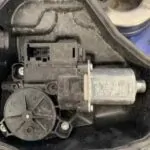 ELEVALUNAS DELANTERO DERECHO 91247