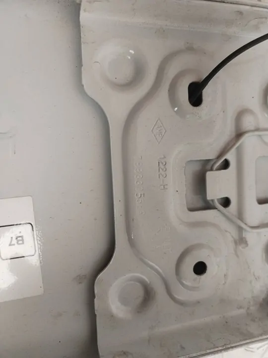 TAPA EXTERIOR COMBUSTIBLE 113750