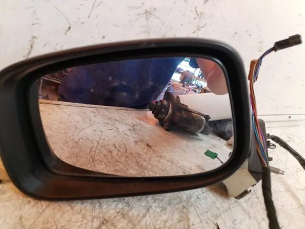 RETROVISOR IZQUIERDO 114814