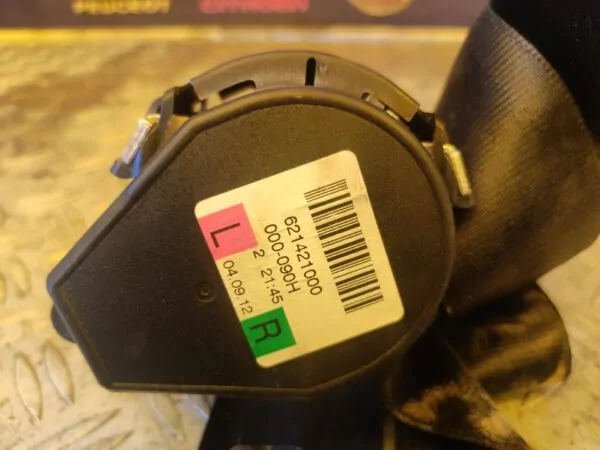 CINTURON SEGURIDAD TRASERO DERECHO 99759