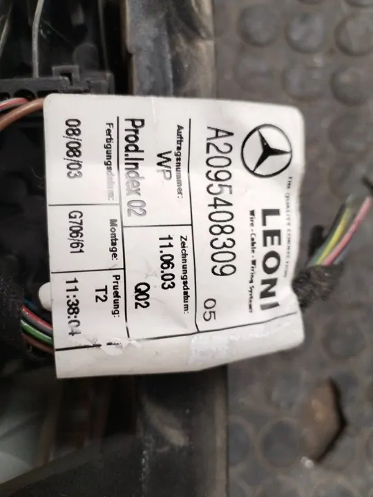 PILOTO TRASERO DERECHO 111419