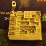 CAJA RELES / FUSIBLES 94856