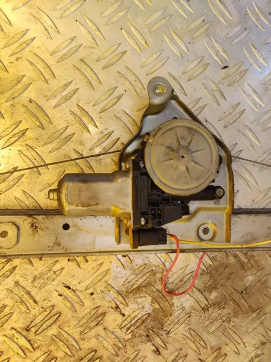 ELEVALUNAS DELANTERO IZQUIERDO 100028