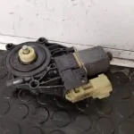 MOTOR ELEVALUNAS DELANTERO IZQUIERDO 110882