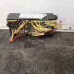 CAJA RELES / FUSIBLES 110835