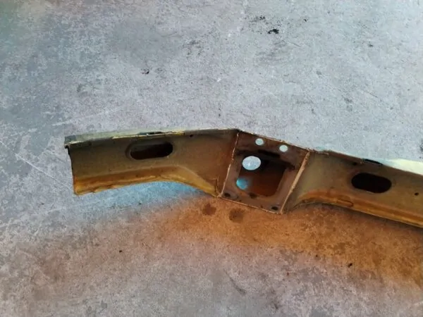 REFUERZO PARAGOLPES DELANTERO 115022