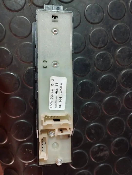 MANDO ELEVALUNAS DELANTERO IZQUIERDO 108893