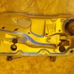 ELEVALUNAS DELANTERO DERECHO 98047