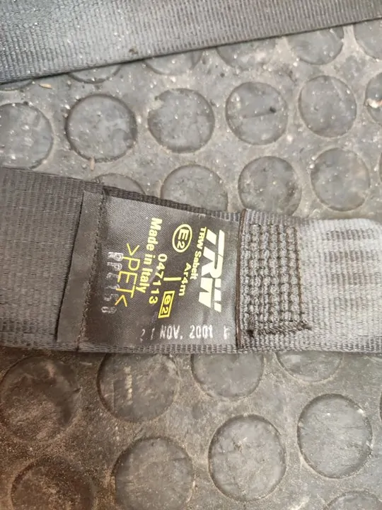 CINTURON SEGURIDAD DELANTERO DERECHO 106816