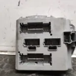 CAJA RELES / FUSIBLES 109047