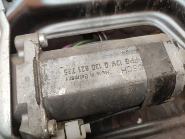ELEVALUNAS DELANTERO IZQUIERDO 109253