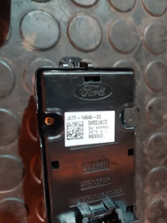 MANDO ELEVALUNAS DELANTERO IZQUIERDO 107771