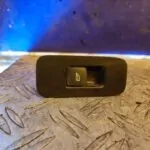 MANDO ELEVALUNAS TRASERO IZQUIERDO 101109