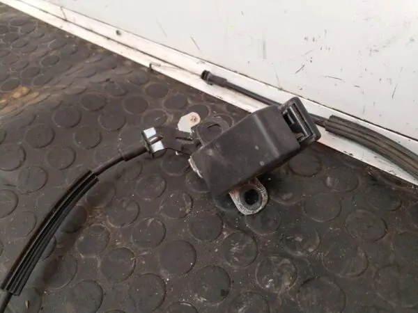 CERRADURA PUERTA TRASERA DERECHA 112916