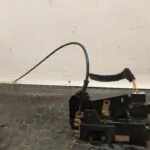 CERRADURA PUERTA DELANTERA DERECHA 107212