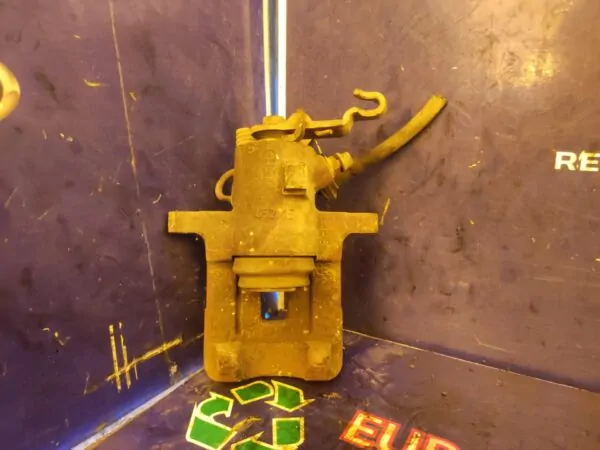 PINZA DE FRENO TRASERA DERECHA 99293