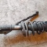 AMORTIGUADOR DELANTERO IZQUIERDO 94622