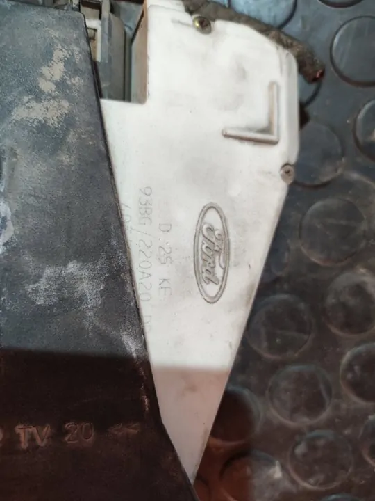 CERRADURA PUERTA DELANTERA DERECHA 105926