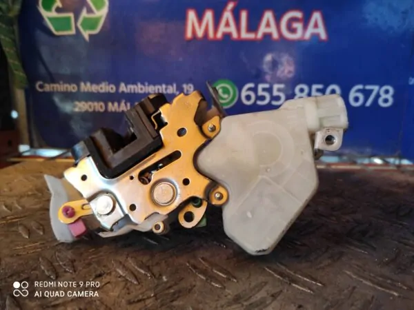 CERRADURA PUERTA DELANTERA DERECHA 93291