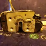 CERRADURA PUERTA DELANTERA DERECHA 99280