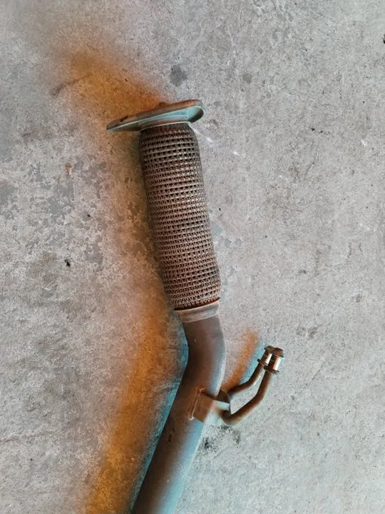 TUBO ESCAPE CENTRAL 115024