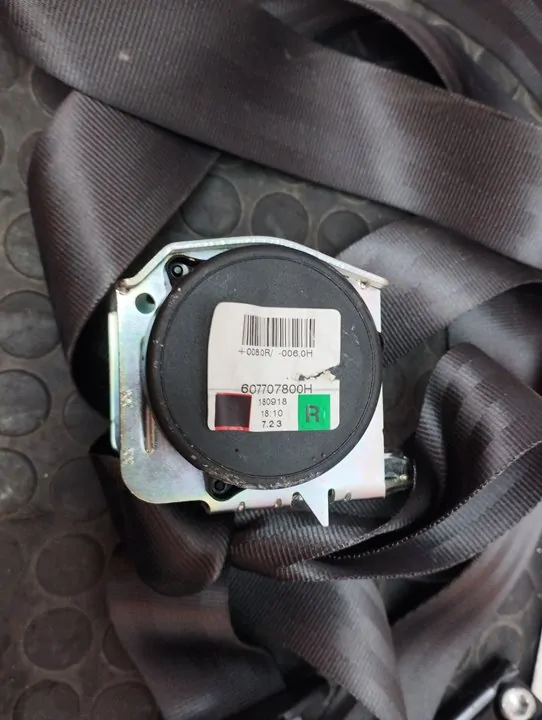 CINTURON SEGURIDAD DELANTERO DERECHO 109469