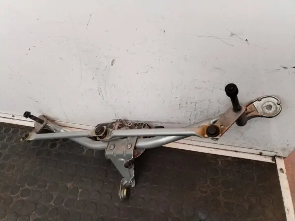 MOTOR LIMPIA DELANTERO 111110