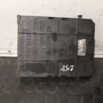CAJA RELES / FUSIBLES 111558