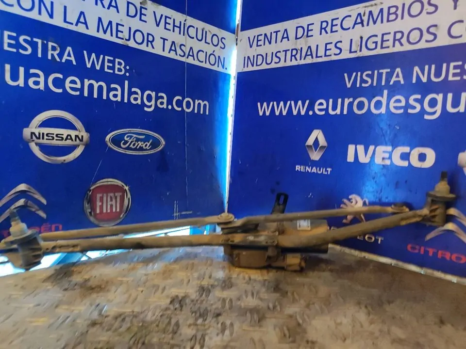 MOTOR LIMPIA DELANTERO 100303