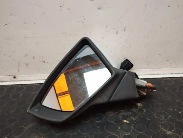 RETROVISOR IZQUIERDO 108012