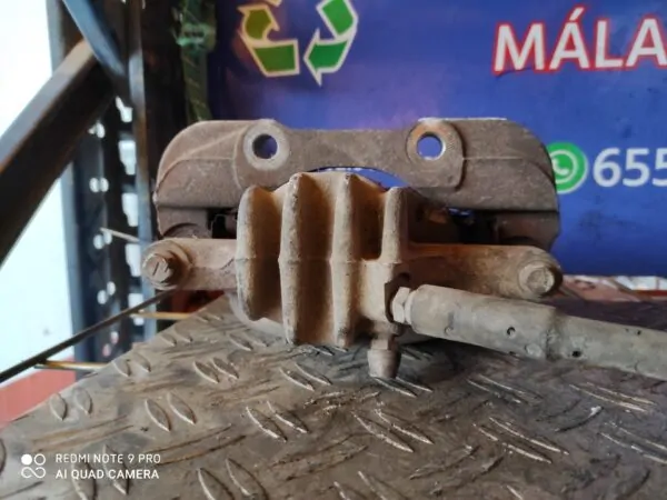 PINZA DE FRENO DELANTERA IZQUIERDA 93308