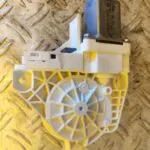 MOTOR ELEVALUNAS TRASERO IZQUIERDO 99763