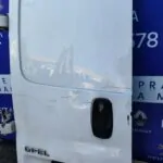 PUERTA TRASERA IZQUIERDA 103784