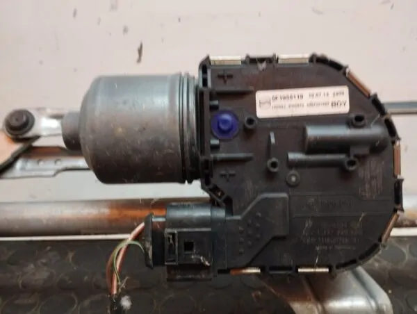 MOTOR LIMPIA DELANTERO 108105