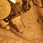 ELEVALUNAS DELANTERO DERECHO 97808