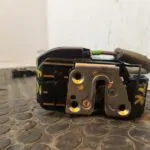 CERRADURA PUERTA TRASERA IZQUIERDA 107527