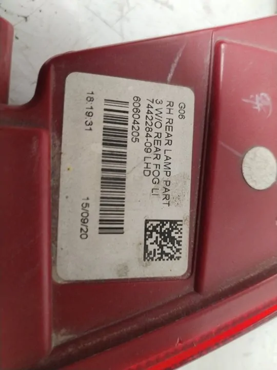 FARO ANTINIEBLA TRASERO IZQUIERDO 115619