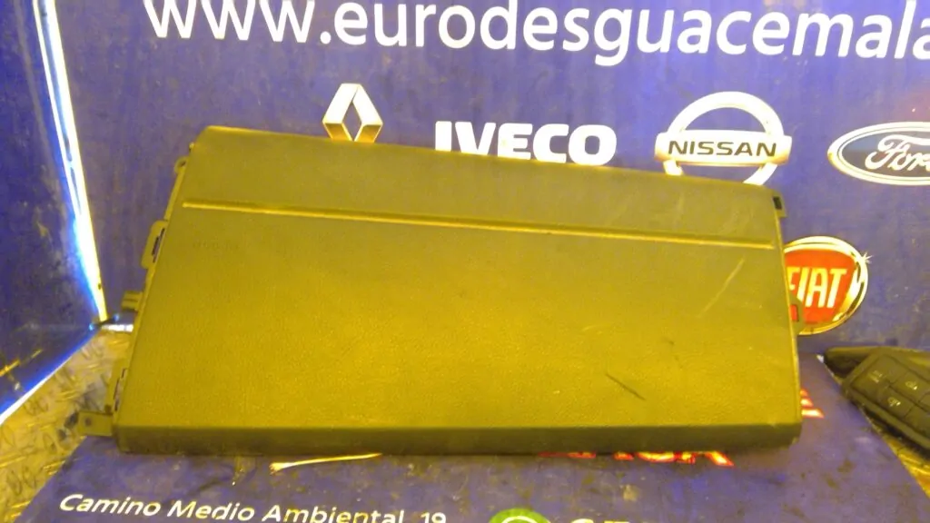 AIRBAG DELANTERO DERECHO 97373