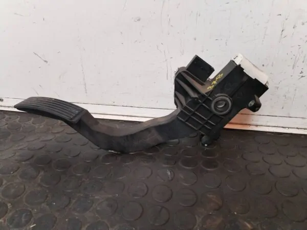 POTENCIOMETRO PEDAL 111055